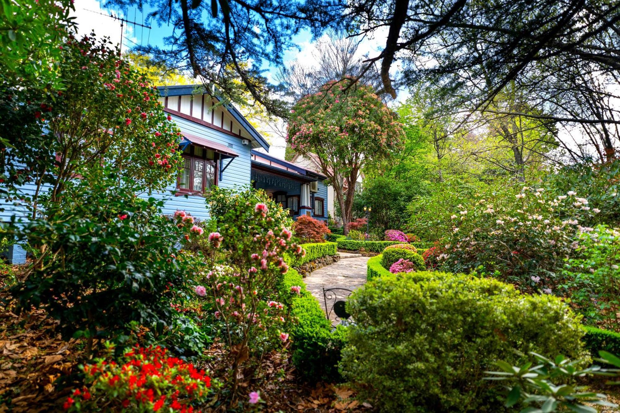 Kubba Roonga Guesthouse - Boutique Luxury Spa Retreat & Gardens - Blue Mountains Blackheath Extérieur photo
