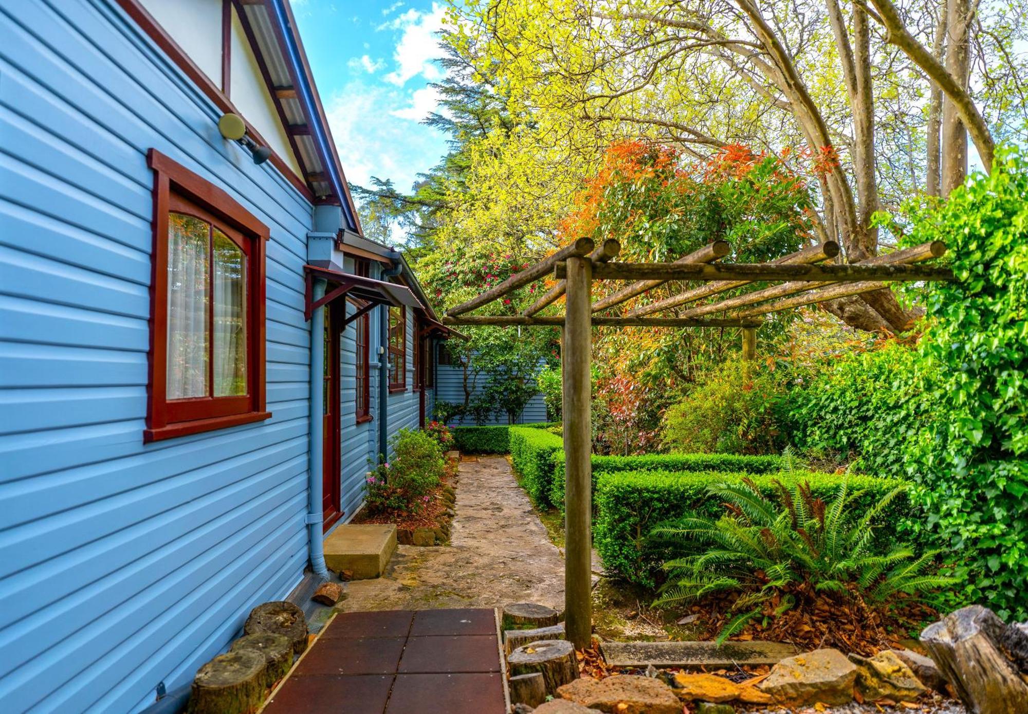 Kubba Roonga Guesthouse - Boutique Luxury Spa Retreat & Gardens - Blue Mountains Blackheath Extérieur photo