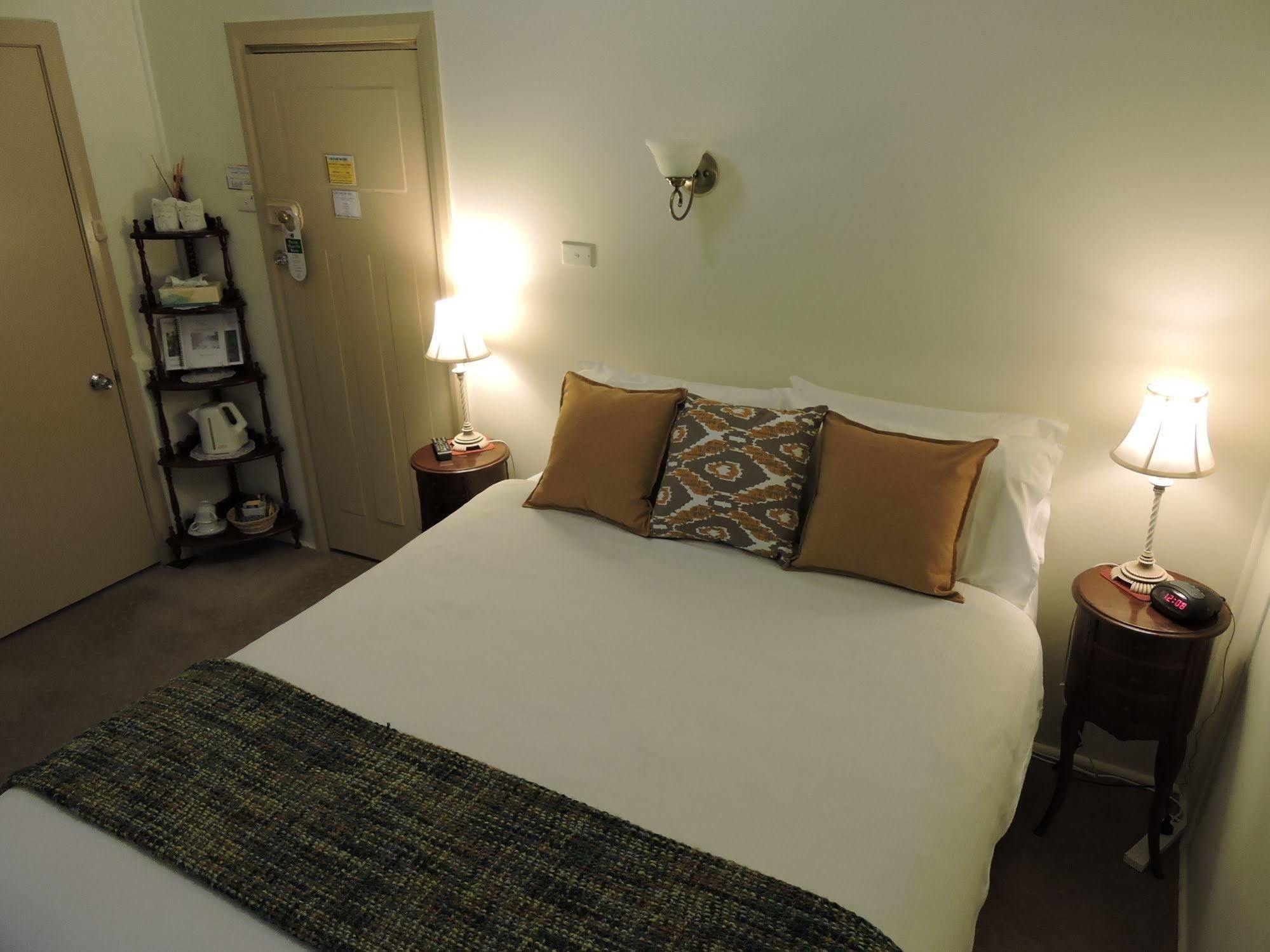 Kubba Roonga Guesthouse - Boutique Luxury Spa Retreat & Gardens - Blue Mountains Blackheath Extérieur photo