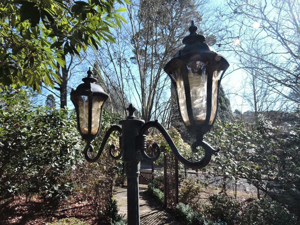Kubba Roonga Guesthouse - Boutique Luxury Spa Retreat & Gardens - Blue Mountains Blackheath Extérieur photo
